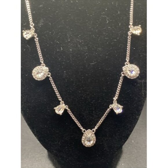 Signed Givenchy Necklace Rhinestone Pear Shape Crystal Silver Tone 15" + 3" NWT - Picture 5 of 9